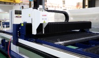 Machine de découpe laser Han's Laser 3015 3000W économique à bas prix, machine de découpe laser à fibre