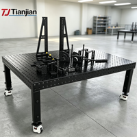 Banc de travail de soudage 3D flexible D16 avec système de micro-serrage, plateforme d'outillage modulaire précise pour travaux de fabrication de précision
