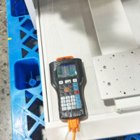 Distributeur automatique de colle monocomposant à prix d'usine, machine à adhésif silicone contrôlée par PLC, modèle de bureau avec garantie d'un an
