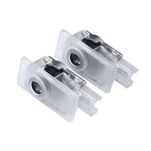 Lâmpada de Boas-Vindas LED Branca Fria 12V para BMW Série 8 3 Novo G20/<span class=keywords><strong>G21</strong></span>/G29/Z4/M4/M8/X7 Luz Projetora para Porta de Carro - Product Image 1