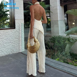 Haut et <span class=keywords><strong>pantalon</strong></span> asymétrique en satin <span class=keywords><strong>de</strong></span> soie à taille haute et à encolure dos nu pour femmes <span class=keywords><strong>Ensemble</strong></span> deux pièces Style élégant pour femmes - Product Image 5