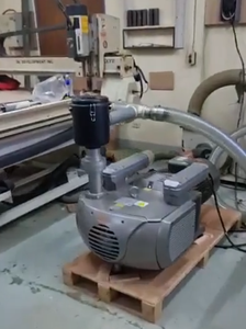 Bombas de vacío de paletas rotativas secas sin aceite de 3 fases, 7HP~15HP, 5.5kw/7.5kw/11Kw, 50Hz/60Hz, -80Kpa 200mbar; Bombas de aire de funcionamiento en seco sin aceite - Product Image 5