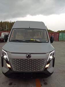 Minibús Dongfeng de Techo Alto con 15 Asientos, Diésel, con Pantalla MP5 de 10.3 Pulgadas y Cámara de Reversa - Product Image 3