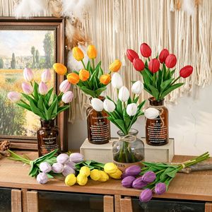 CallaFloral Tulipanes Artificiales de EVA, Flores Realistas de Plástico para Decoración de Bodas, Multicolores, Estilo Moderno - Product Image 1