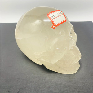 Teschi in Cristallo di Quarzo Bianco Naturale Intagliati a Mano a Grandezza Naturale in Vendita - Product Image 5