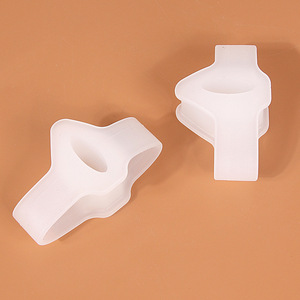 Nouvelle conception, bonne qualité, <span class=keywords><strong>orthèse</strong></span> de gel blanc pour hallux valgus, séparateur d'orteils à double trou, séparateur d'orteils en gel pour le gros orteil, universel, toutes saisons - Product Image 5