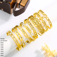 Bracelet Jonc OEM ODM Écologique Tendance Minimaliste en Acier Inoxydable Plaqué Or avec Zircon Motif Marguerite Fleur de Soleil – Cadeau pour Femme