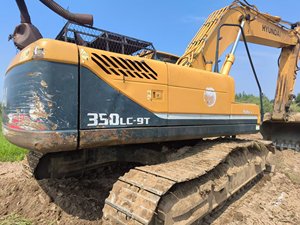 Excavatrice sur chenilles multifonctionnelle d'origine coréenne d'occasion Hyundai HX220HD Moteur Yanmar Pompe à engrenages à haut rendement Roulement 2023 - Product Image 2
