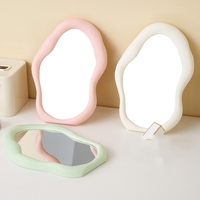 Miroir de maquillage en forme de nuage personnalisé en gros, miroir cosmétique pliable de bureau de forme irrégulière spéciale