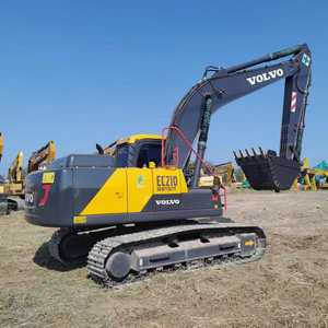 Miniexcavadoras Volvo EC140 y EC210 de Alta Eficiencia, de Segunda Mano, con Componentes Centrales del Motor - Product Image 3