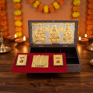 Caja Religiosa Hecha a Mano, Bañada en Oro, con Figuras Divinas, Diseño Tradicional para Uso en el Hogar o Templo, para la Ocasión de Diwali - Product Image 3