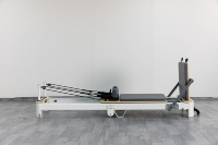 Lit de Pilates Reformer Portable Populaire en Alliage d'Aluminium, Durable, Réglable et Pliable pour Studio et Santé - En Promotion