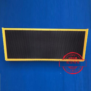 Marches d'escalator à dents plates 30-35 degrés, 4 bords jaunes, 1000 mm, en acier inoxydable pour Hitachi - Product Image 1