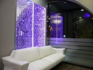 Mur de bulles LED sur pied H2m, écran LED et séparateur, fonction mur de bulles LED, mur <span class=keywords><strong>d</strong></span>'<span class=keywords><strong>eau</strong></span> LED pour la maison, le bureau, l'hôtel, la <span class=keywords><strong>salle</strong></span> sensorielle - Product Image 3