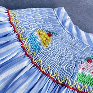 Abito estivo personalizzato in <span class=keywords><strong>cotone</strong></span> per bambine comode a manica corta con motivo pasquale stile Boutique ricamato - Product Image 4