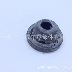 แผ่นยางรองแท่นเครื่องยนต์ 21506-1HB0A 21507-1HB0A สำหรับถังน้ำร้อนนิสสัน ด้านบนและด้านล่าง - Product Image 2