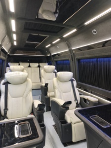 Kit Interior para Transporte VIP Ejecutivo, Juego Completo de Conversión en Plástico ABS con Escaneo 3D - Product Image 2