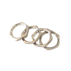 Service d'estampage de tôles OEM pour supports, clips, pinces et quincaillerie de carrosserie automobile, pièces de rechange pour voitures - Product Image 3
