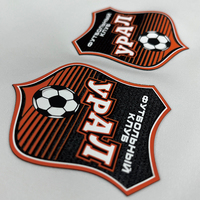 Patch thermocollant lavable en silicone 3D et PET de qualité supérieure avec motifs d'équipe sérigraphiés pour accessoires vestimentaires