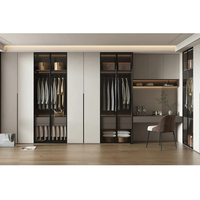 Armoire intégrée moderne de luxe pour chambre à coucher, avec coiffeuse intégrée, miroir LED, meubles en bois massif pour hôtel et appartement