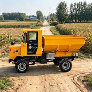 Camion benne agricole écologique professionnel sur chenilles avec châssis spécial pour la conduite sur terrain agricole et route - Product Image 1