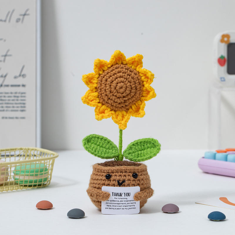 Plante en pot de tournesol en carte
