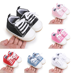 Oferta Caliente Zapatos Antideslizantes para Bebés y Niños Pequeños con Suela Blanda <span class=keywords><strong>Zapatillas</strong></span> Sólidas para Recién Nacidos - Product Image 2