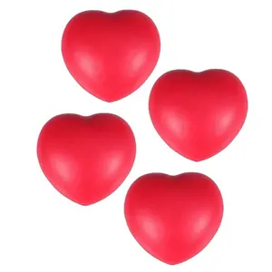 كرة من البولي يوريثان لمكافحة التوتر على شكل قلب أحمر رخيصة من المورد الصيني