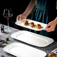 Assiette rectangulaire en céramique blanche pure, vaisselle d'hôtel, ambiance artistique, assiette pour faire sauter les aliments frits, Chine
