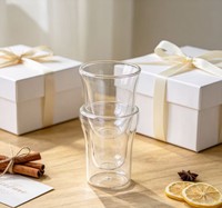 Gobelet en verre borosilicate à double paroi Hourglass, gobelet isotherme pour café et thé