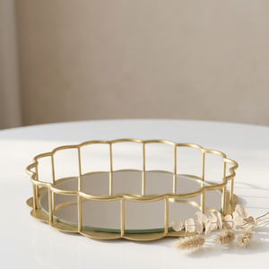 Bandeja Multifuncional de Lujo con Espejo Redondo de Metal Dorado de Diseño Moderno - Product Image 1