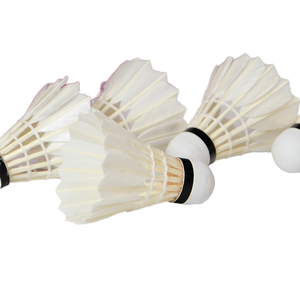 Volant d'oie de <span class=keywords><strong>badminton</strong></span> hybride 3 en 1 très durable au détail avec tête en PU et plumes de canard naturelles vente en gros - Product Image 1