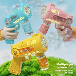 Soplador de burbujas eléctrico portátil de fácil uso, pistola de burbujas de 10 agujeros completamente automática, máquina de burbujas de plástico de dibujos animados para niños - Product Image 1