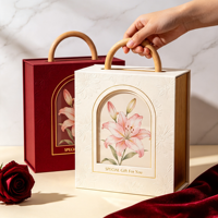 Boîte cadeau de luxe pour mariage en gros avec poignée en bois, emballage en papier personnalisé avec logo imprimé pour coffrets cadeaux délicats