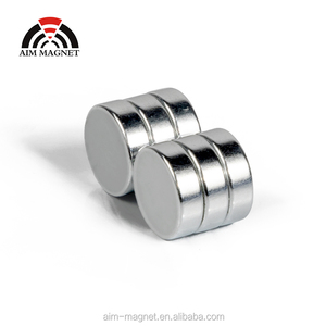 <span class=keywords><strong>Aimant</strong></span> industriel rond super <span class=keywords><strong>puissant</strong></span> N52, revêtement en zinc, avec service de pliage, tailles personnalisées, fabricant de qualité supérieure - Product Image 1