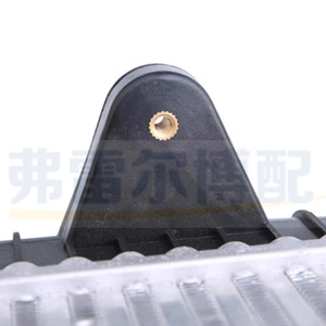 อินเตอร์คูลเลอร์สำหรับเครื่องยนต์ Peugeot Citroen 1.6T รุ่น YL00580380 OE 9675627980 9837473980 อะไหล่ทดแทนใหม่ - Product Image 3