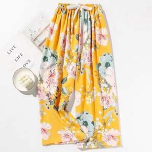 Pantalones de Pijama I-0289 de Corte Medio, Ecológicos, Impermeables, Holgados, Talla Grande, con Estampado Floral, Bonitos, para Mujer, Primavera, Largos - Product Image 4