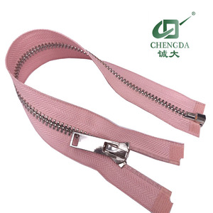 CHENGDA – <span class=keywords><strong>fermeture</strong></span> à glissière en <span class=keywords><strong>métal</strong></span>, extrémité ouverte et fermée, personnalisée, dents dorées brillantes, <span class=keywords><strong>fermeture</strong></span> à glissière en laiton doré pour veste, <span class=keywords><strong>double</strong></span> <span class=keywords><strong>curseur</strong></span> bidirectionnel - Product Image 2