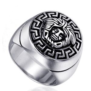 Bague Medusa de la Grèce antique en acier inoxydable plaqué or, bague unisexe hip-hop Medusa - Product Image 2