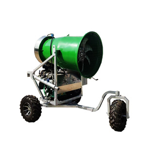 เครื่องทำหิมะแบบล้อเลื่อน Snow Star 70 ขนาดใหญ่ สำหรับสกีรีสอร์ท สีเขียว - Product Image 4