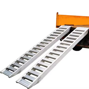 Rampa de Carga de Aluminio Reforzada de 3.5M con Pista de Goma para Maquinaria, Autos y Motocicletas - ATHY MR-005 Inclinación Personalizable MR-005 3 Toneladas - Product Image 1