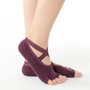 Chaussettes de Pilates de Yoga antidérapantes sans orteils ou orteils Chaussettes d'entraînement antidérapantes Pilates, <span class=keywords><strong>Barre</strong></span>, Ballet, Bikram avec poignées - Product Image 4