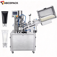 Machine d'emballage intégrée pour tubes souples, remplissage, scellage et coupe de la queue pour la fabrication de pâtes et d'onguents cosmétiques