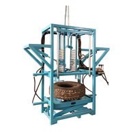 Presse à pneus triple pour un emballage efficace des pneus et un chargement accru, moteur hydraulique 5 kW, diamètre max. du pneu 95 cm