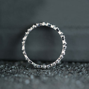 Anello Delicato e Piccolo per Donne, Gioiello Classico Scintillante per Uso Quotidiano, Vendita all'Ingrosso - Product Image 4