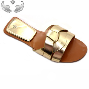 <span class=keywords><strong>Sandalias</strong></span> y Chanclas Casuales de Verano para Mujer, Novedad Explosiva, <span class=keywords><strong>Planas</strong></span>, Transpirables, Duraderas, Venta al por Mayor desde Guangzhou para Comercio Exterior - Product Image 2