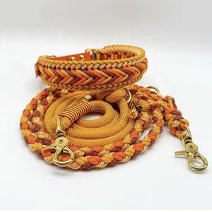 Handgefertigtes Makramee Set aus Geflochtenem und Reflektierendem Nylon-Kletterseil Paracord, Bestehend aus Hundehalsband und Leine - Product Image 1