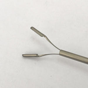 Instrumen operasi perut belalang Forceps belalang pegas medis - Product Image 3