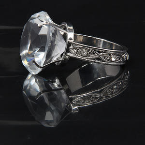 Neueste dekorative Diamant Kristall Servietten ring für die Hochzeit - Product Image 5
