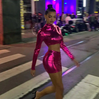 Zweiteiliger PU-Leder-Hochglanz-Temperament-Metallic-Farbe für Damen Sexy Cool Tight Fitting Suit Rock
